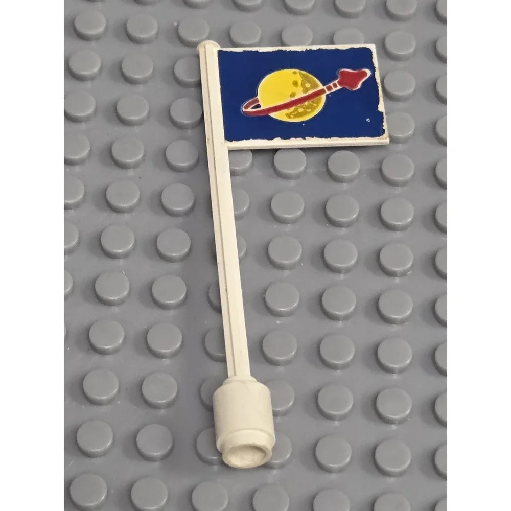 Lego Classic Space Logo Flag Command Base 6970 Vintage 1980